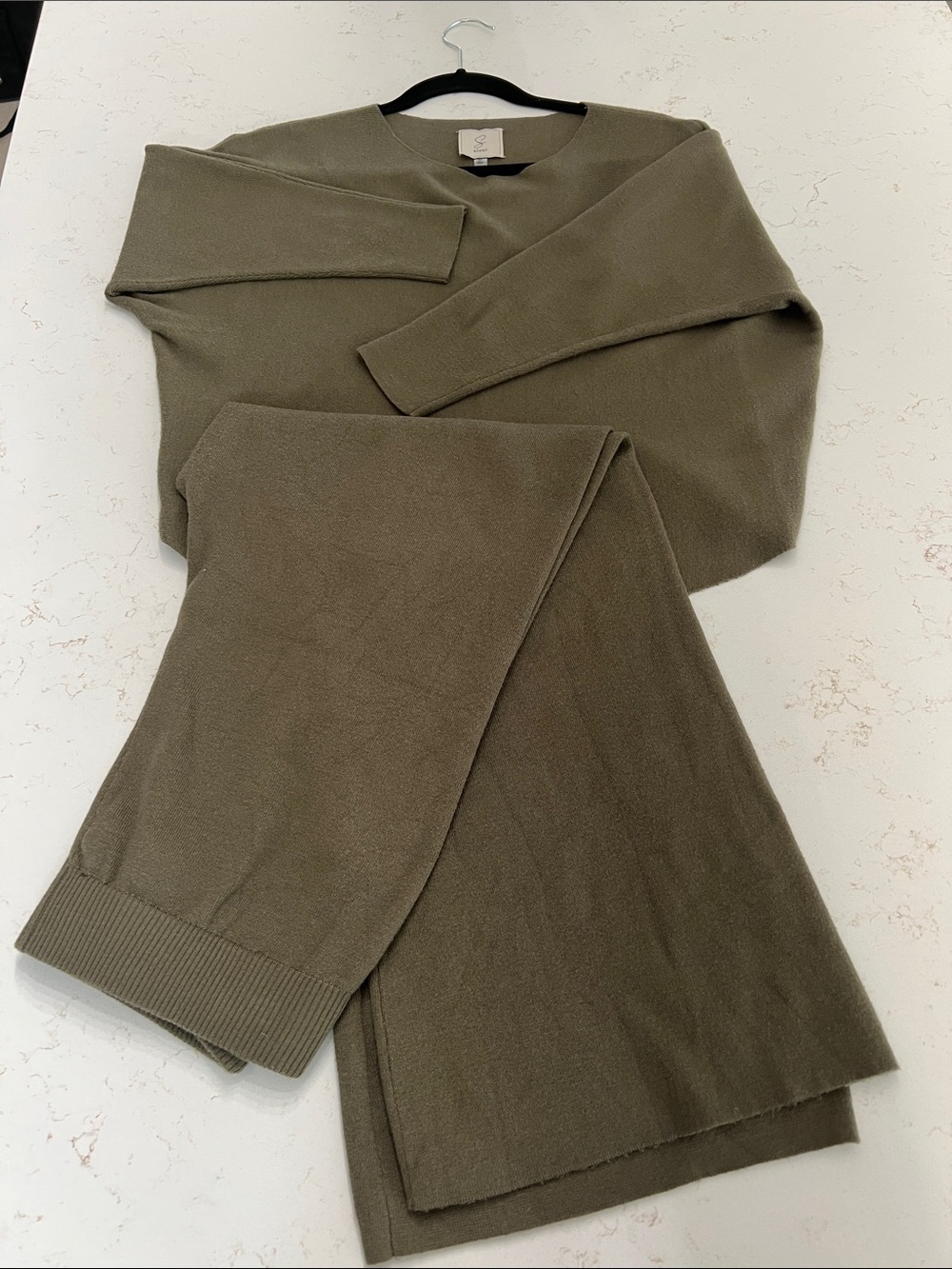 Olive Knit Women's Sweater and pant set - Soft Crewneck